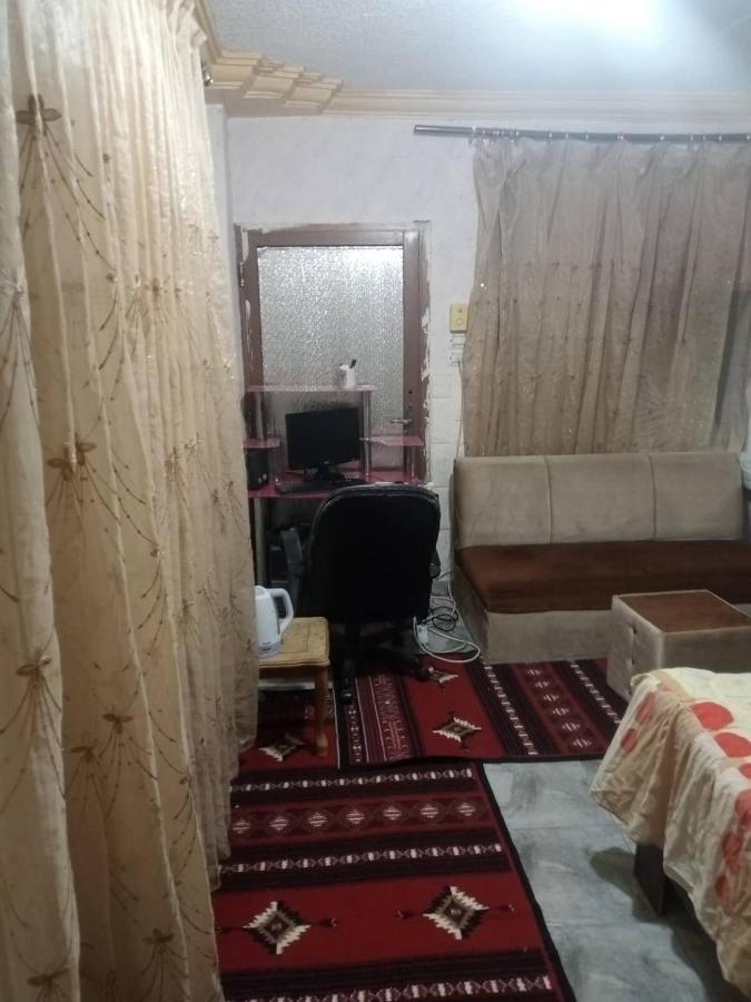Guest House Hazem Al Azraq ash Shamālī Eksteriør billede