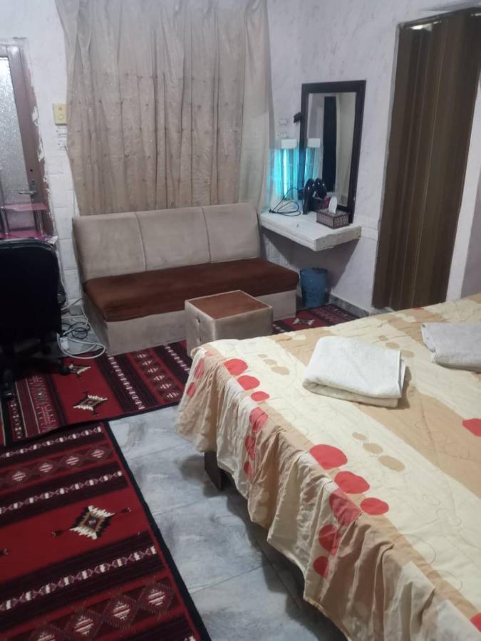 Guest House Hazem Al Azraq ash Shamālī Eksteriør billede